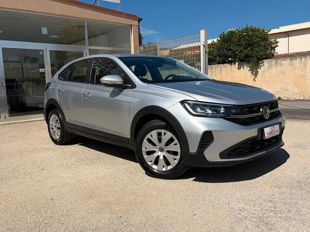 Usata VW Taigo Life 95 CV (69 kW) 2022 Grigio SUV
