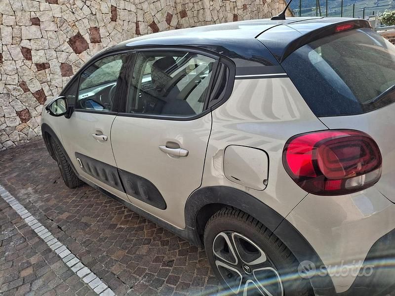 Usata Citroën C3 Shine 82 CV (60 kW) 2018 Utilitaria
