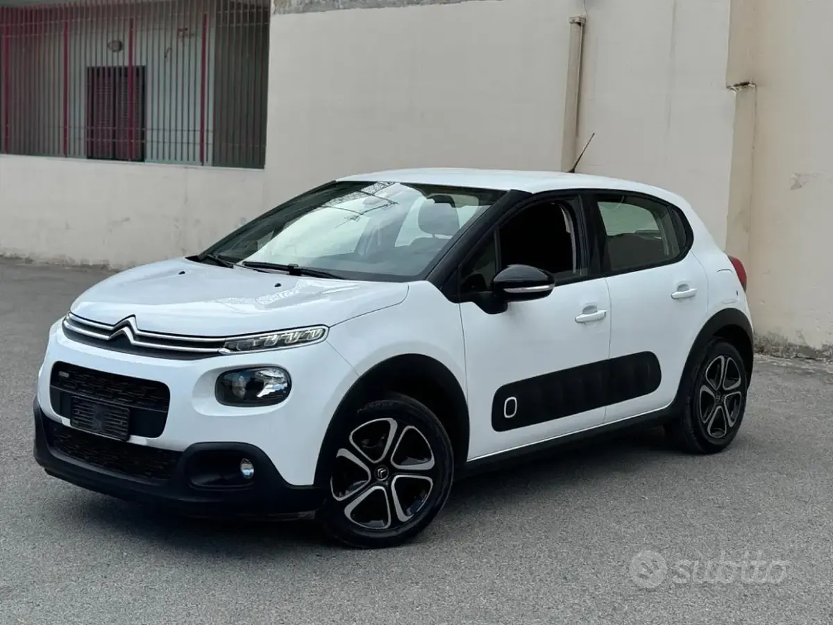 Usata Citroën C3 Shine 82 CV (60 kW) 2018 Bianco Utilitaria
