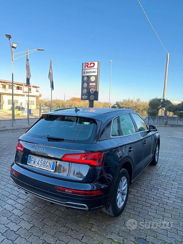 Usata Audi Q5 Business 190 CV (139 kW) 2019 Blu SUV