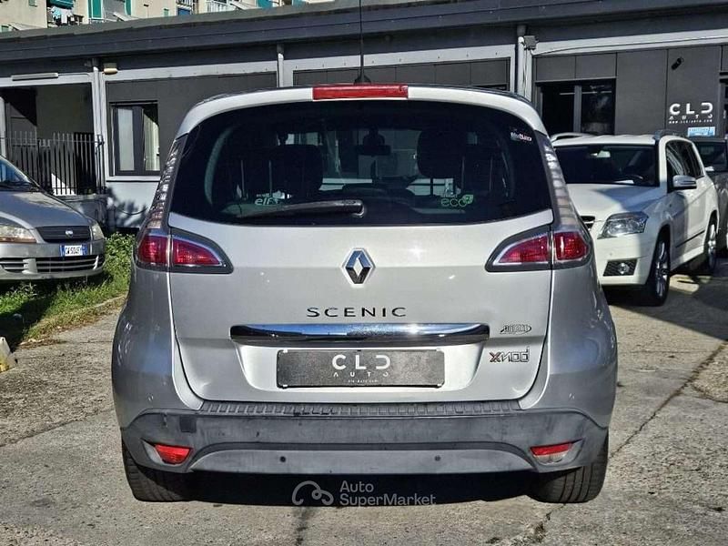 Usata Renault Scénic III XMOD 110 CV (80 kW) 2013 Grigio Monovolume