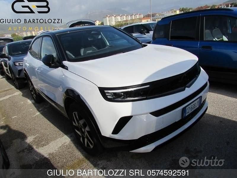 Usata Opel Mokka Edition 145 CV (106 kW) 2025 Bianco SUV