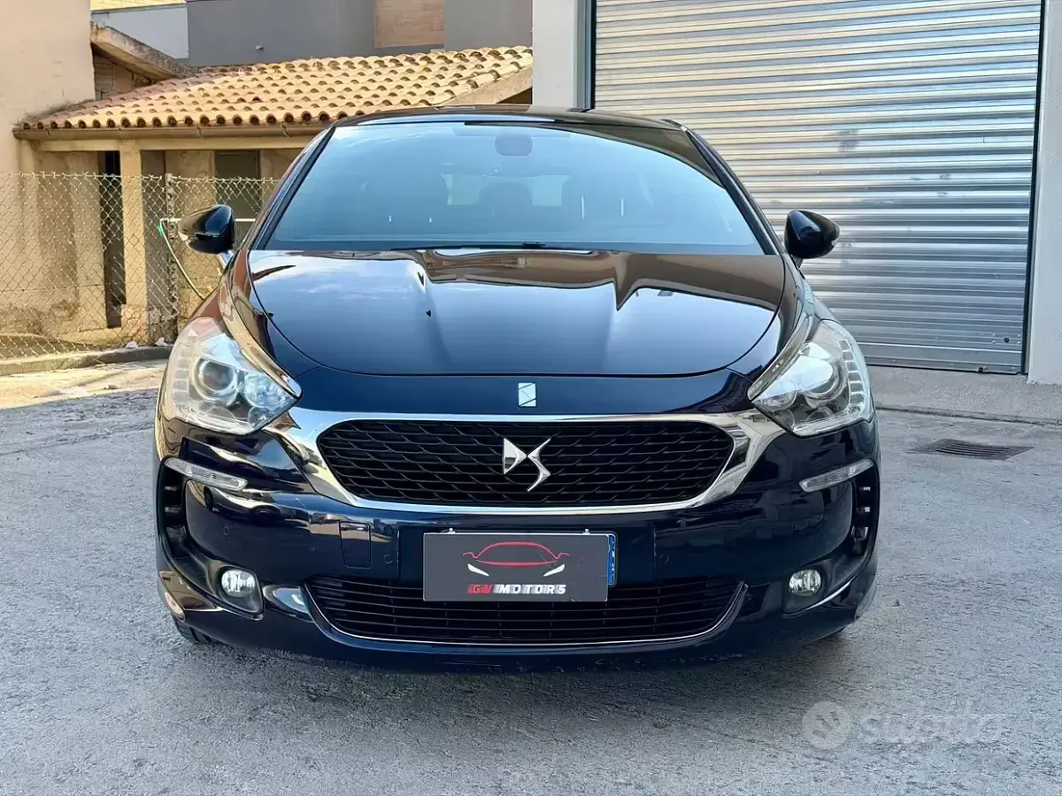 Usata DS Automobiles DS5 120 CV (88 kW) 2016 Bluazzurro Utilitaria