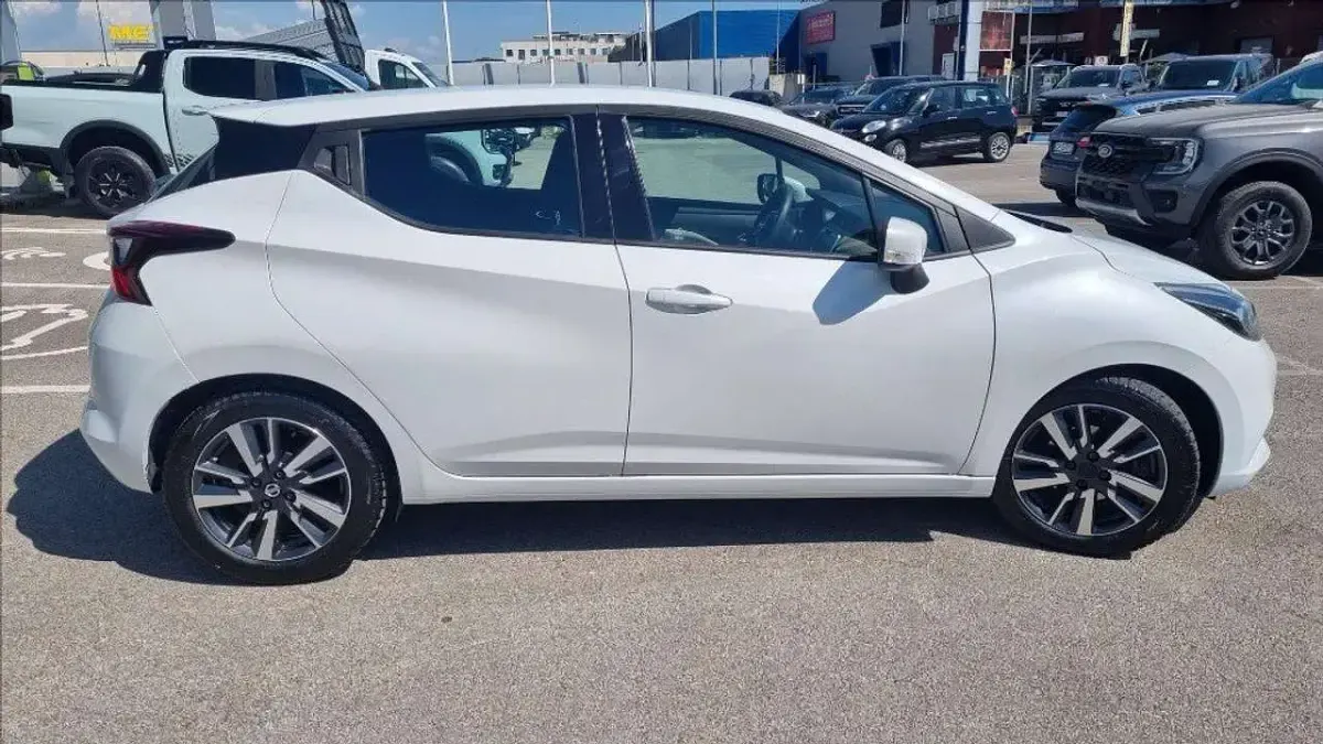 Usata Nissan Micra Acenta 90 CV (66 kW) 2017 Bianco Utilitaria