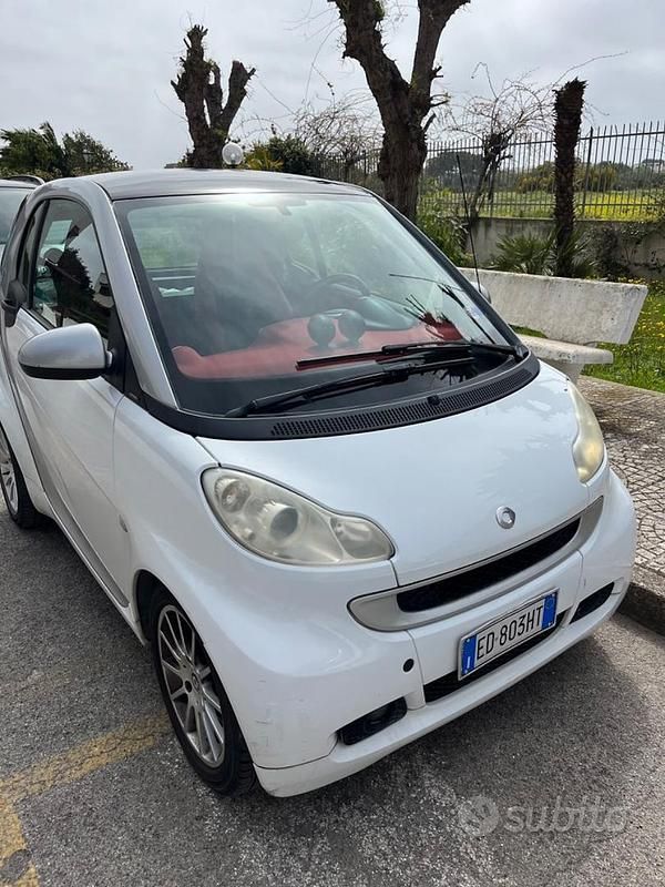 Usata 2010 Smart ForTwo Coupé Utilitaria | 4000 € (Super prezzo) - Immagine 1/4