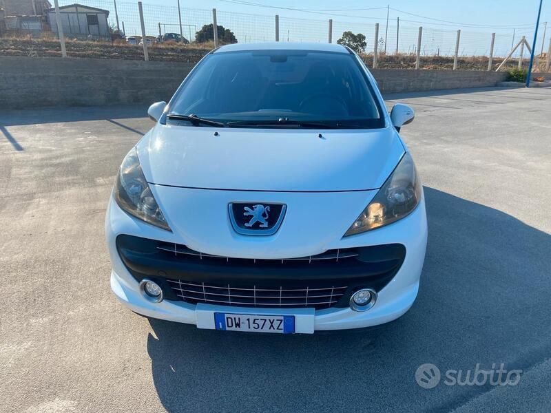 Usata Peugeot 207 GTi 174 CV (127 kW) 2009 Bianco Berlina