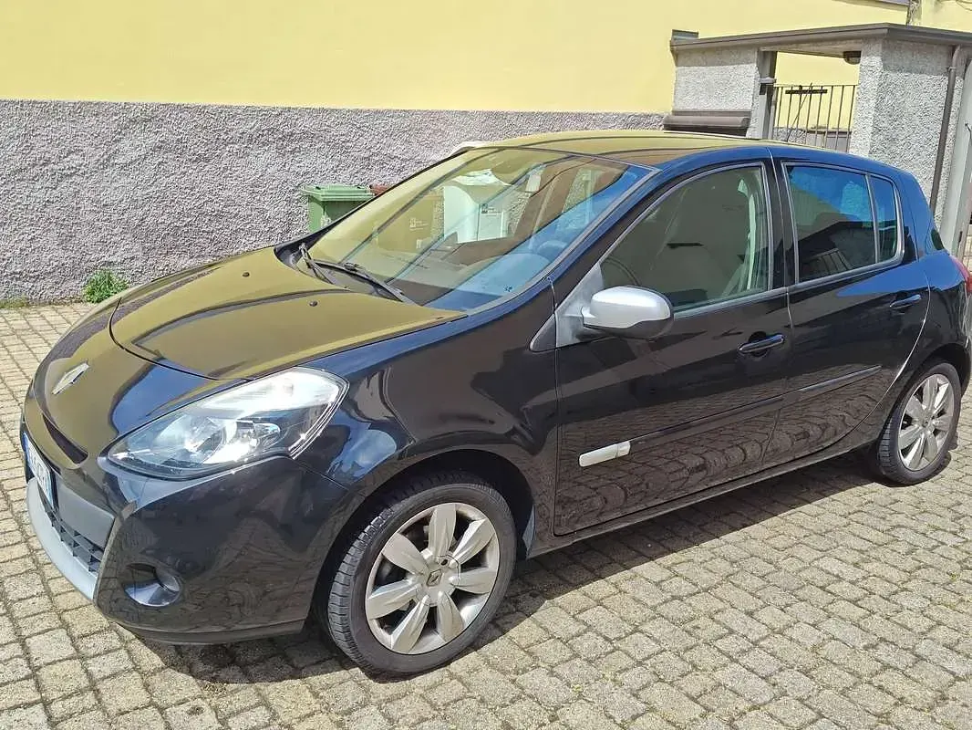 Usata Renault Clio IV 75 CV (55 kW) 2012 Nero Berlina