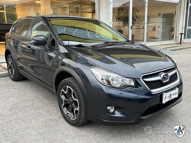 Usata Subaru XV Style 147 CV (108 kW) 2015 Grigio SUV