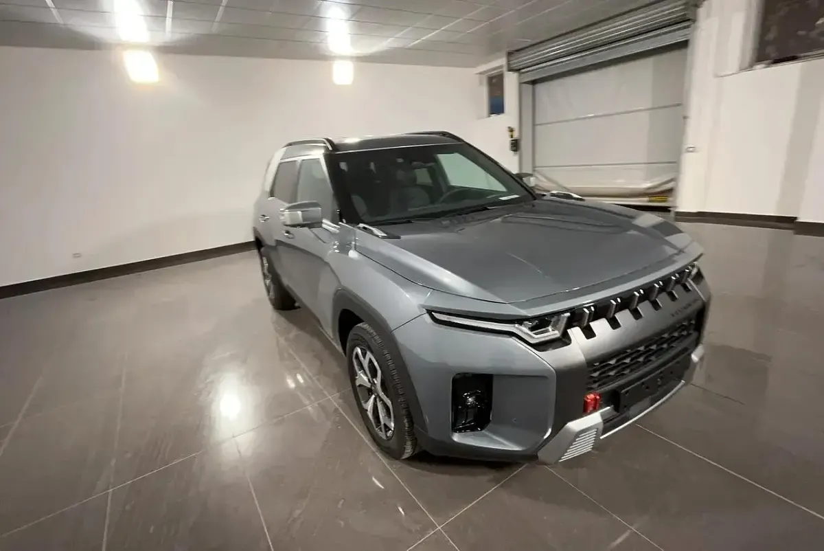 Nuova KGM Torres 163 CV (119 kW) 2025 Grigio SUV