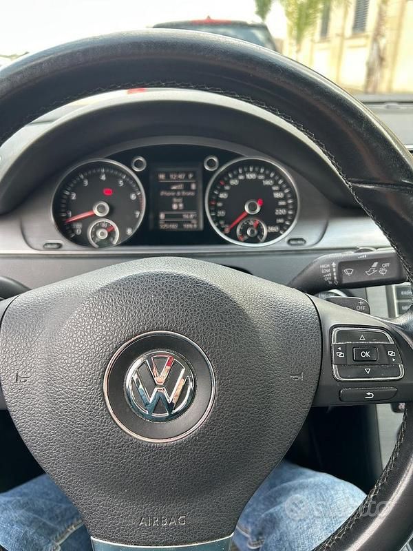 Usata VW Passat 150 CV (110 kW) 2013 Nero Berlina