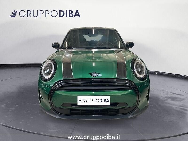 Verde Usata 2022 Mini Cooper Classic Due volumi | 21.400 € (Buon prezzo) - Immagine 1/4