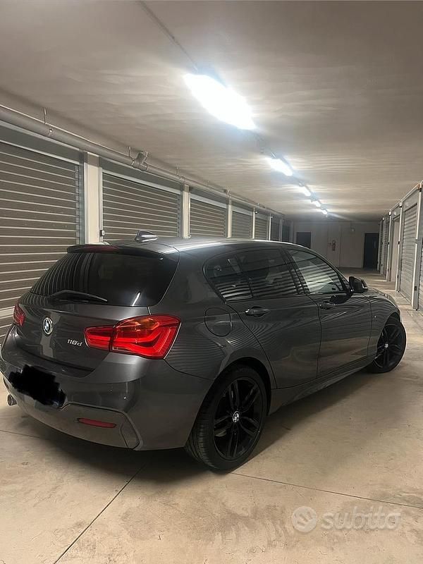 Usata BMW 118 M Sport 150 CV (110 kW) 2017 Grigio Utilitaria