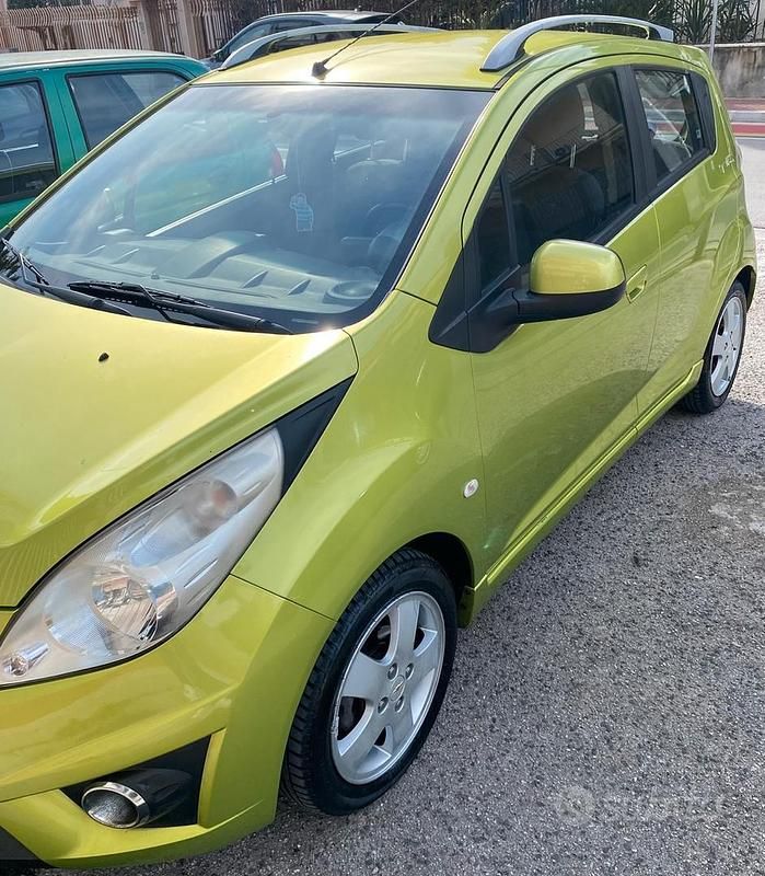Usata Chevrolet Spark 81 CV (59 kW) 2012 Verde Utilitaria