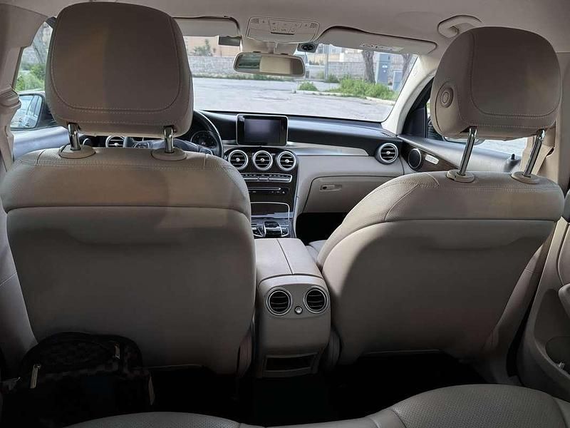 Usata Mercedes GLC220 Premium 170 CV (125 kW) 2018 Nero Coupé