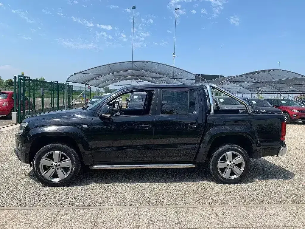 Usata VW Amarok Highline 163 CV (119 kW) 2012 Nero Pick-up