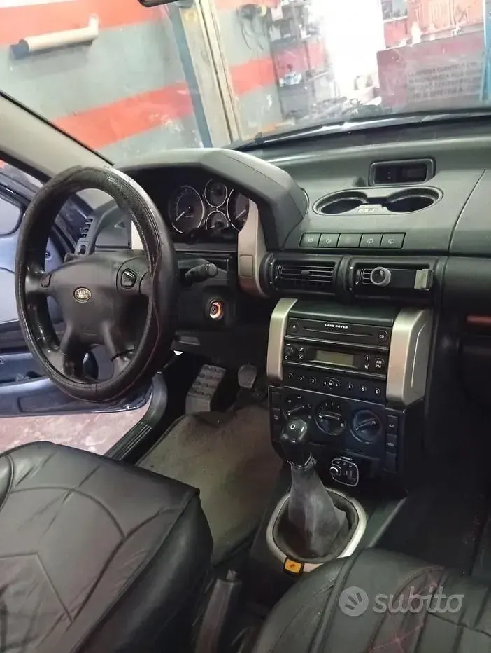 Usata Land Rover Freelander 109 CV (80 kW) 2006 Nero SUV