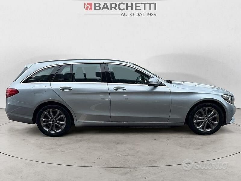 Usata Mercedes C220 Business 170 CV (125 kW) 2017 Grigio Station wagon