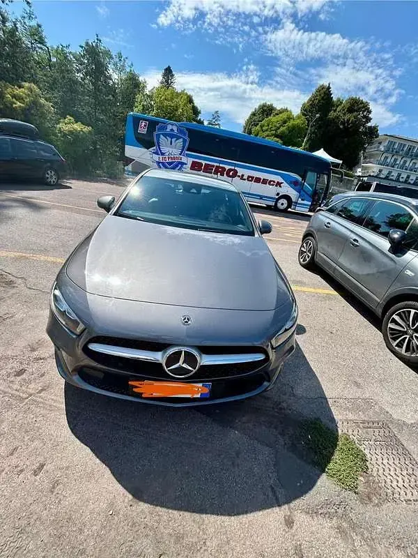 Usata Mercedes A180 Business 116 CV (85 kW) 2018 Berlina