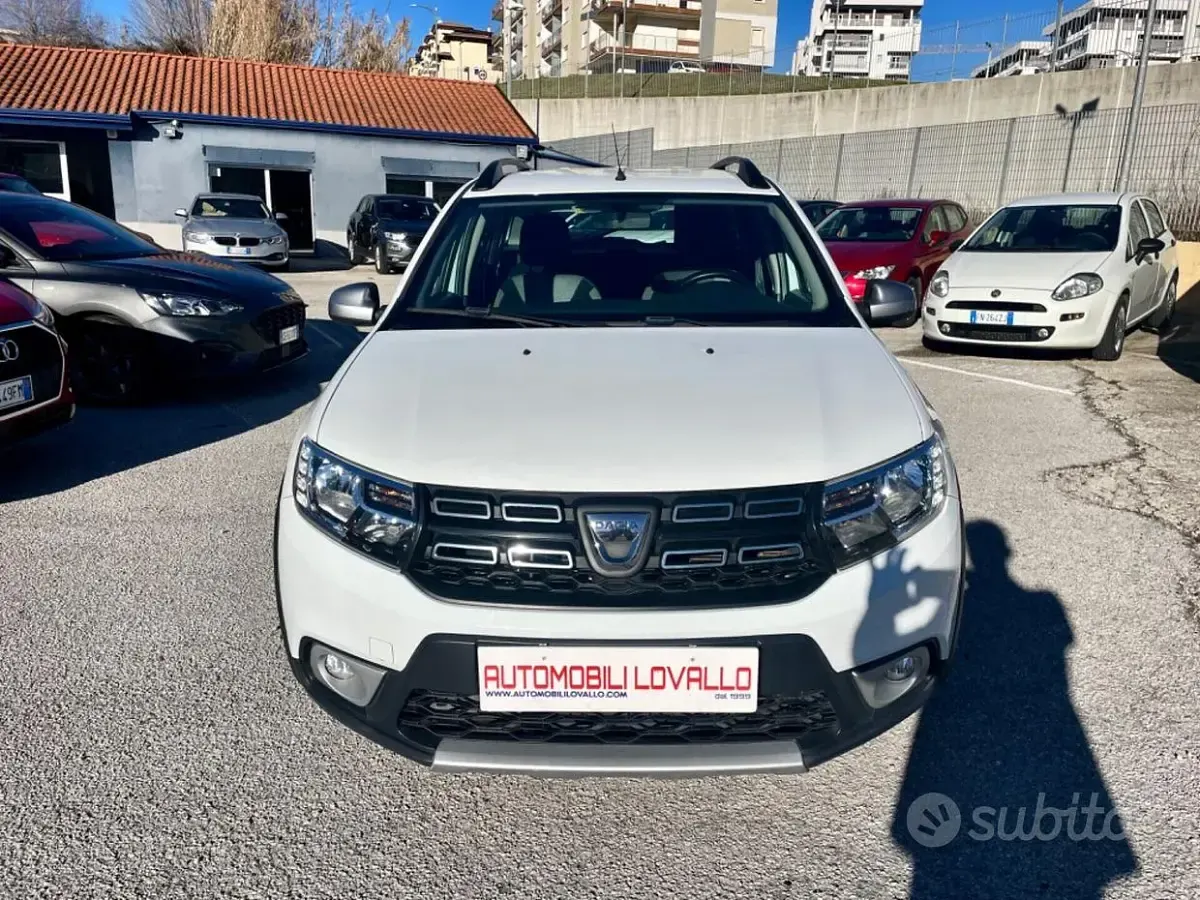 Usata Dacia Logan MCV Stepway 90 CV (66 kW) 2018 Bianco Station wagon