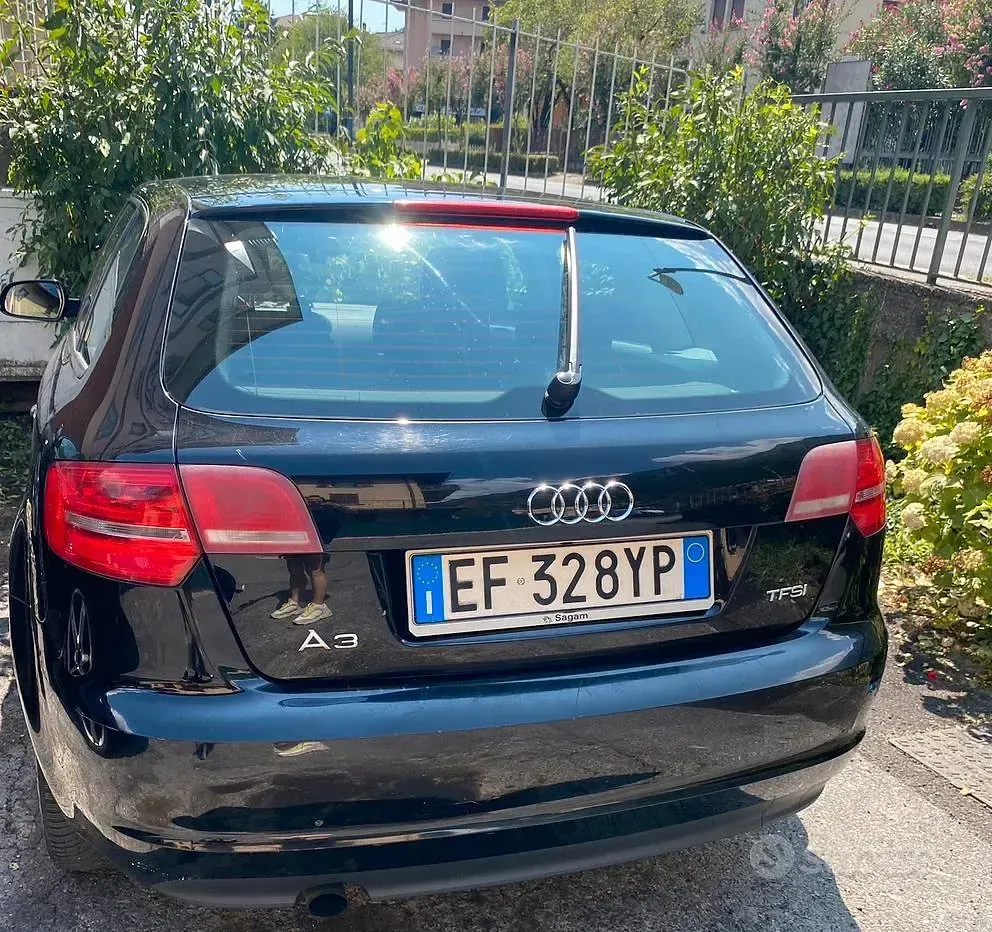 Usata Audi A3 Ambition 105 CV (77 kW) 2011 Nero Utilitaria