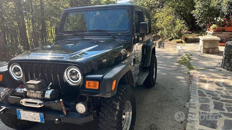 Usata Jeep Wrangler 2004 Nero SUV