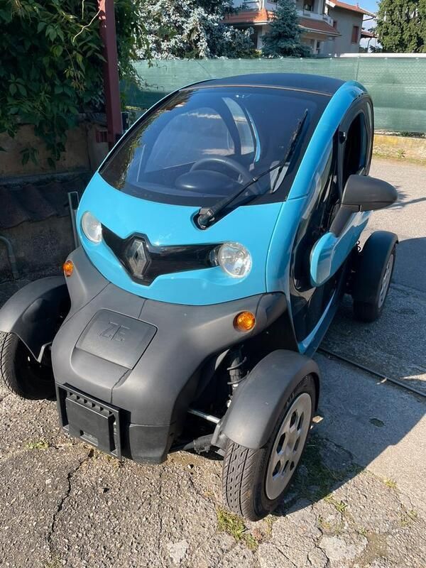 Usata Renault Twizy Life 58 kW (80 CV) 2021 Utilitaria
