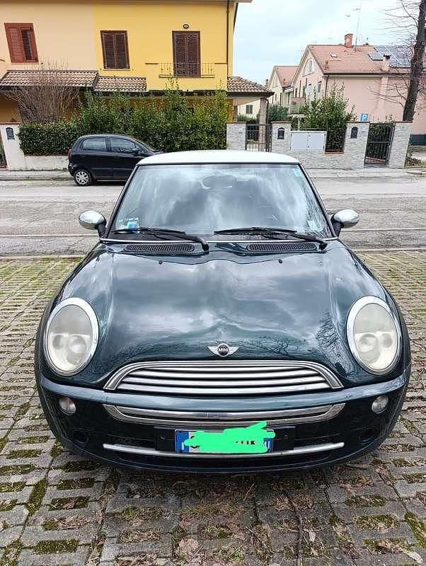 Usata Mini One D 75 CV (55 kW) 2004 Utilitaria