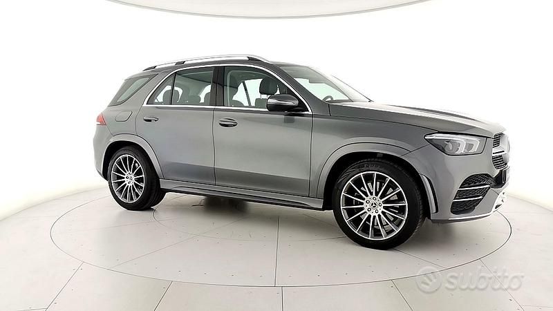 Usata Mercedes GLE300 Premium 272 CV (200 kW) 2023 Grigio SUV