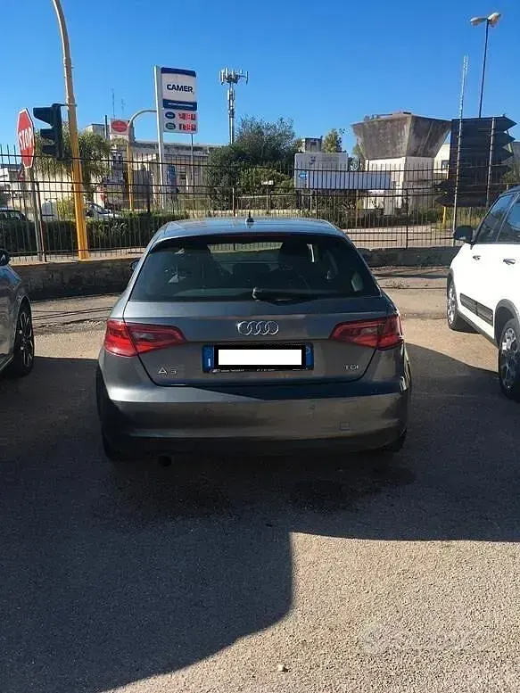 Usata Audi A3 Business 105 CV (77 kW) 2014 Grigio Berlina