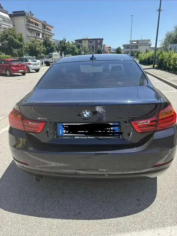 Usata BMW 420 Coupé Sport Line 184 CV (135 kW) 2015 Coupé