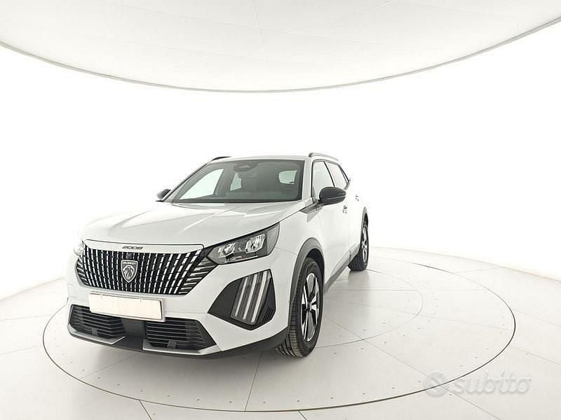 Usata Peugeot 2008 Allure 145 CV (106 kW) 2025 Bianco SUV