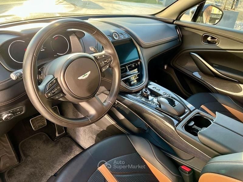 Usata Aston Martin DBX 707 CV (519 kW) 2024 Gray SUV