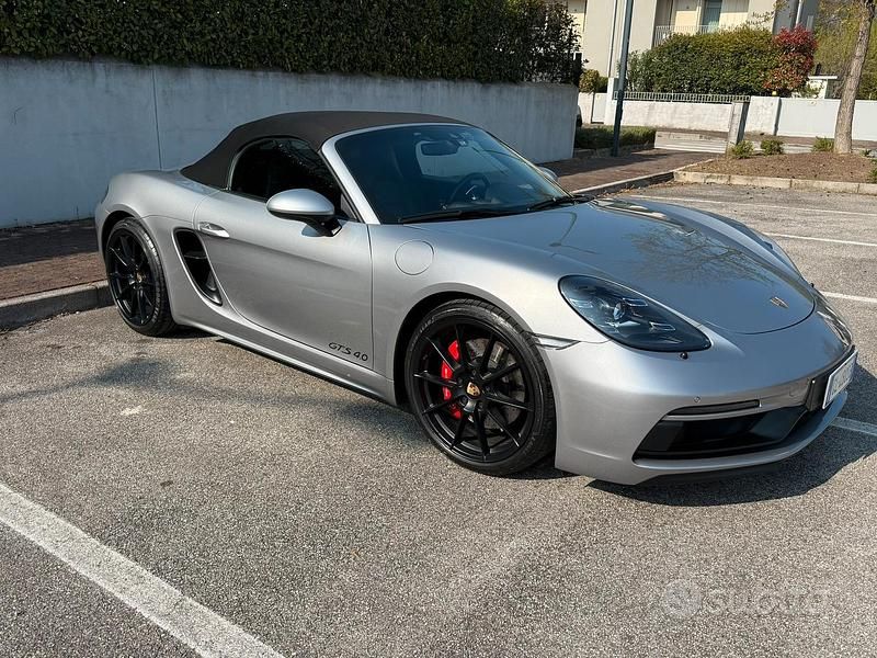 Usata Porsche 718 Boxster 400 CV (294 kW) 2021 Grigio Cabrio
