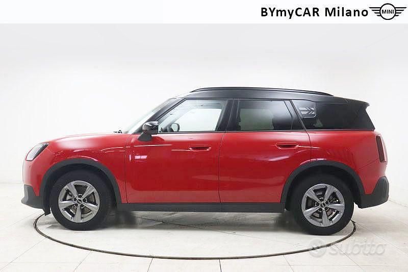 Begagnad Mini Countryman Classic 218 HK (160 kW) 2024 Röd SUV
