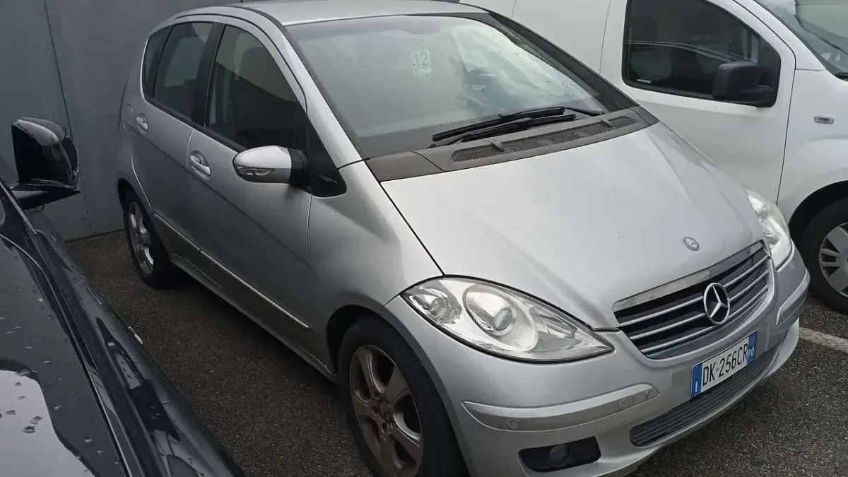 Usata Mercedes A150 Avantgarde 95 CV (69 kW) 2007 Argento Monovolume