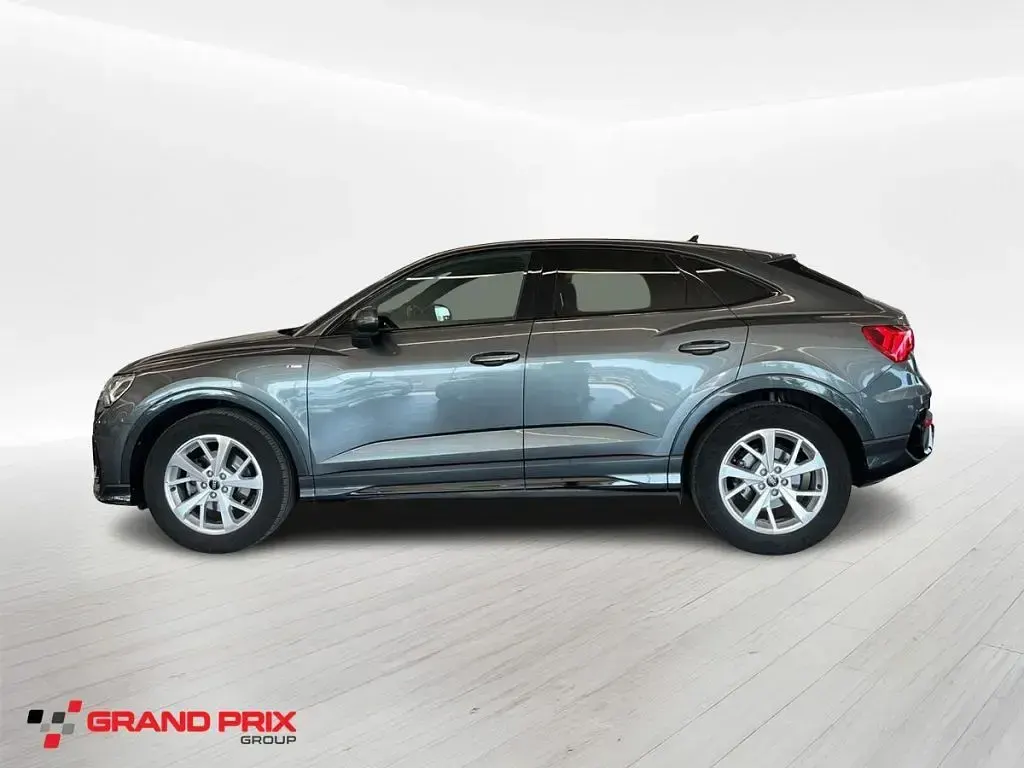 Usata Audi Q3 S-Line 150 CV (110 kW) 2022 Grigio SUV