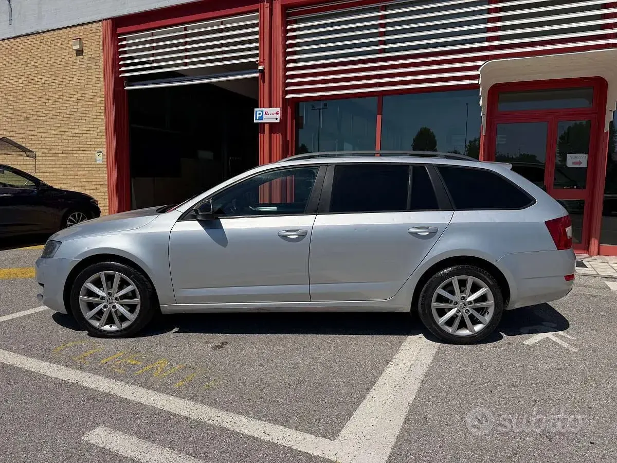 Usata Skoda Octavia Elegance 150 CV (110 kW) 2013 Station wagon