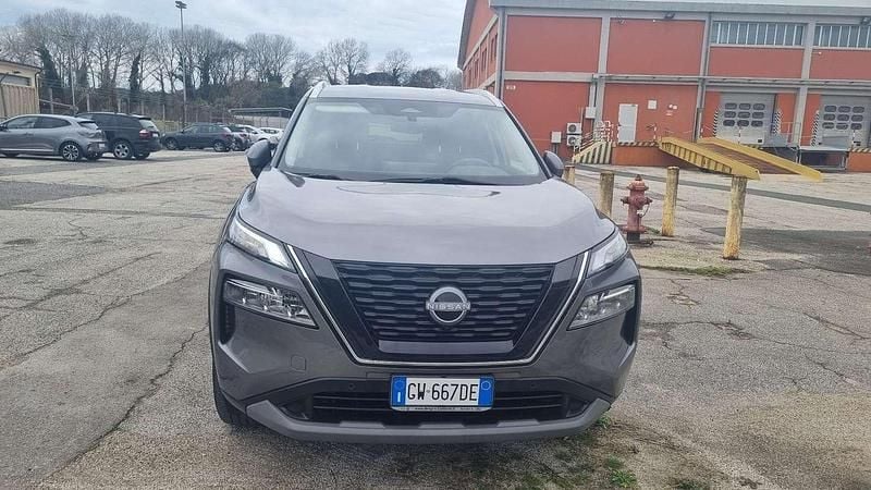 Usata Nissan X-Trail N-Connecta 158 CV (116 kW) 2024 Grigio SUV