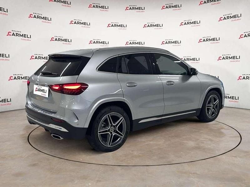 Usata Mercedes GLA200 AMG Line Premium 163 CV (119 kW) 2025 Argento SUV
