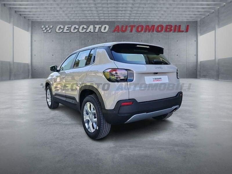 Nuova Jeep Avenger Altitude 110 CV (80 kW) 2025 Grigio SUV