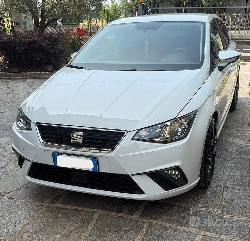 Usata Seat Ibiza Business 80 CV (58 kW) 2018 Bianco Utilitaria