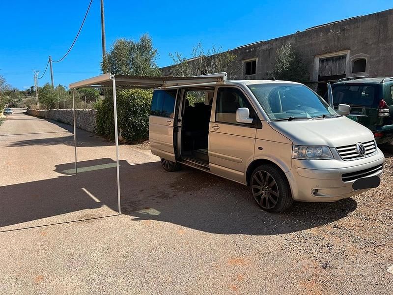 Usata 2003 VW Multivan Furgone | 15.000 € - Immagine 1/4