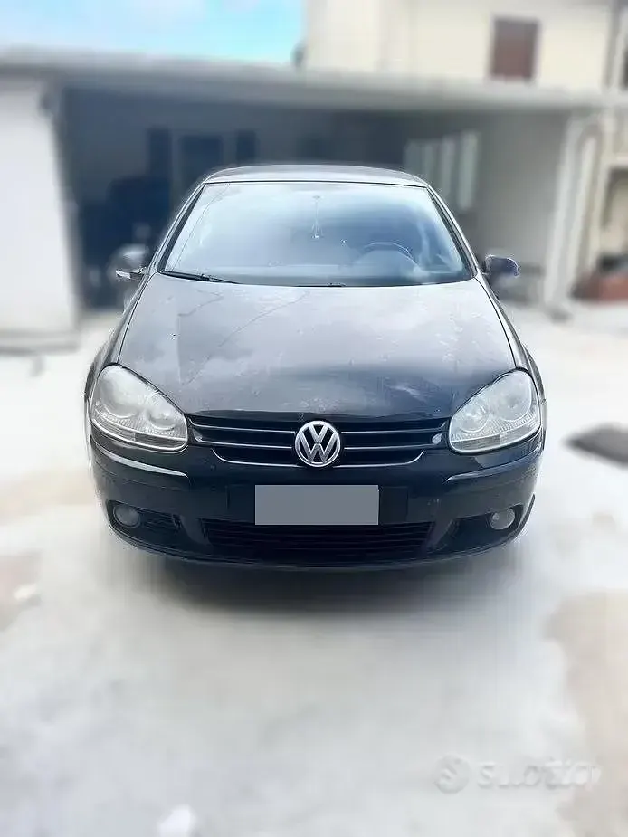 Usata VW Golf V 105 CV (77 kW) 2007 Nero Berlina