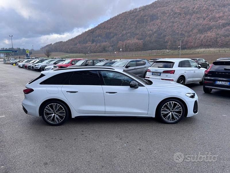 Usata Audi A5 S-Line 204 CV (150 kW) 2025 Bianco Station wagon