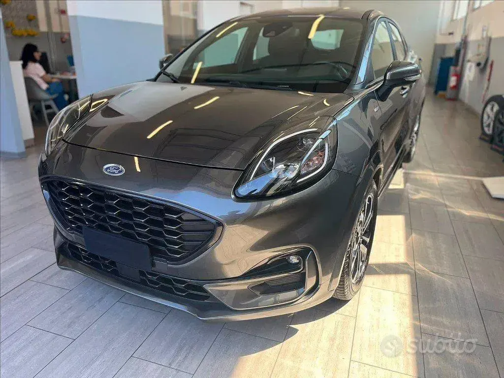 Usata Ford Puma ST-Line 125 CV (91 kW) 2023 Grigio SUV
