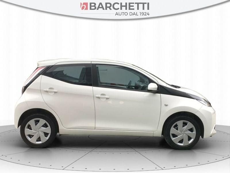 Usata Toyota Aygo X-play 69 CV (50 kW) 2017 Bianco Utilitaria