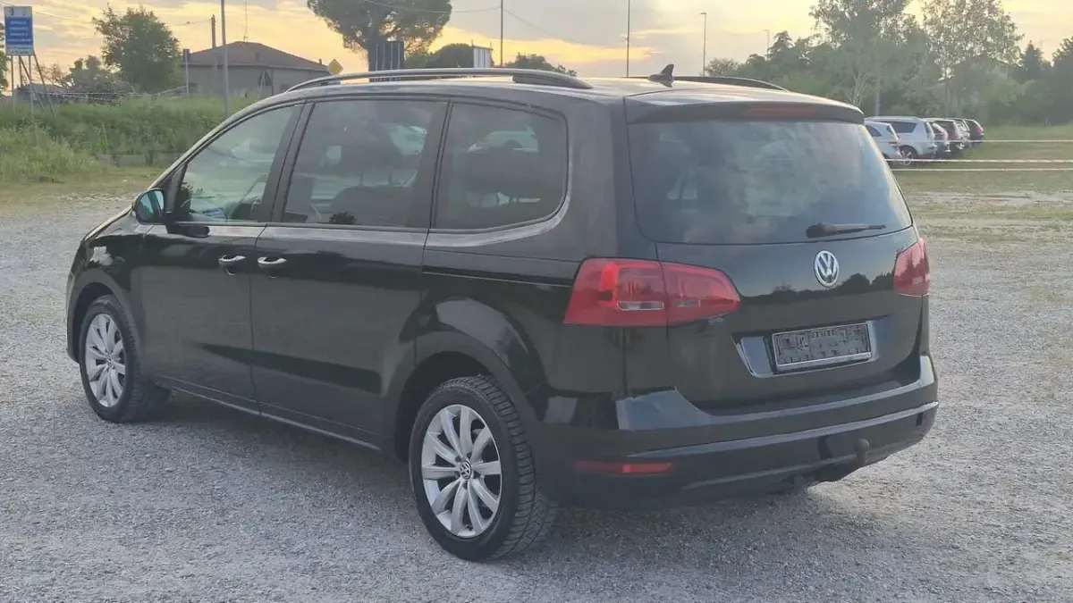 Occasion VW Sharan Highline 140 PK (102 kW) 2011 Zwart MPV