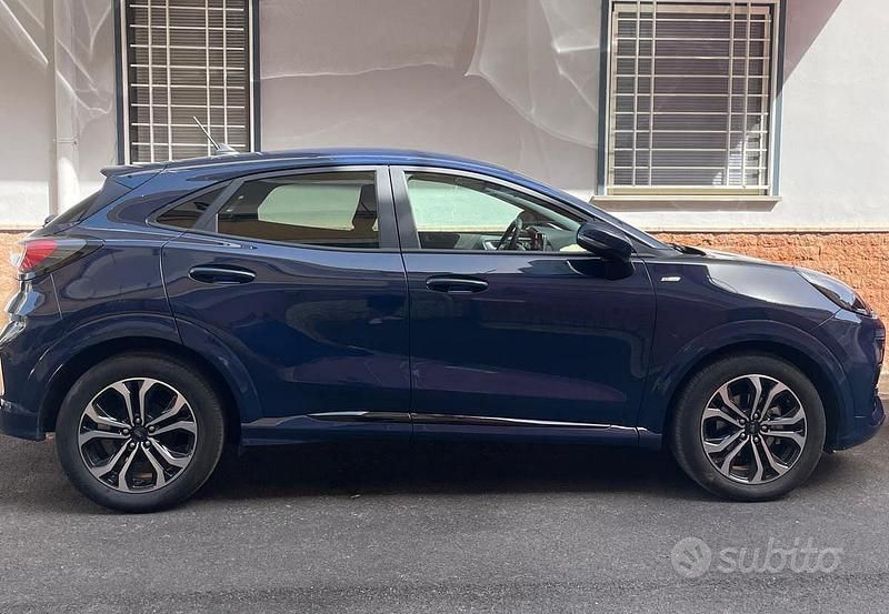 Second-hand Ford Puma 125 CP (91 kW) 2023 Albastru SUV