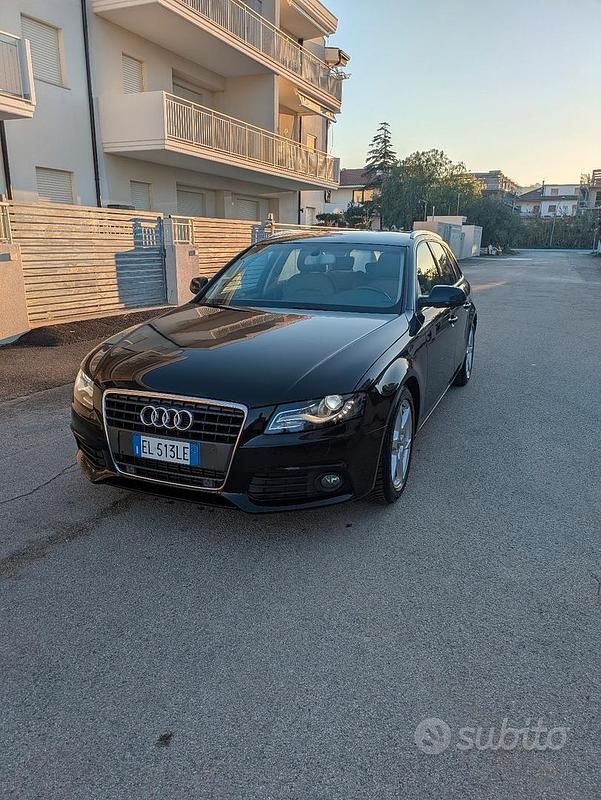 Usata Audi A4 Advanced Plus 143 CV (105 kW) 2010 Nero Station wagon