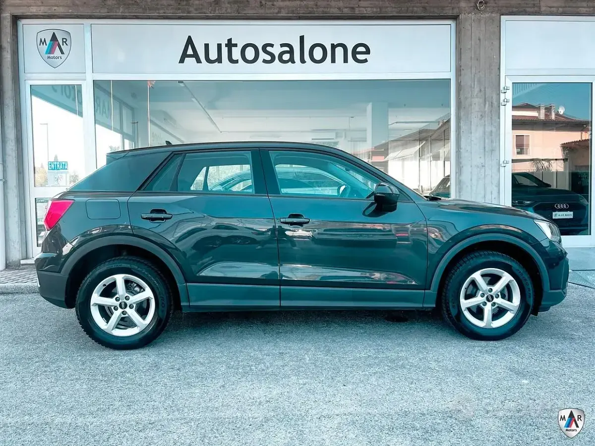 Usata Audi Q2 Business 116 CV (85 kW) 2022 Grigio SUV